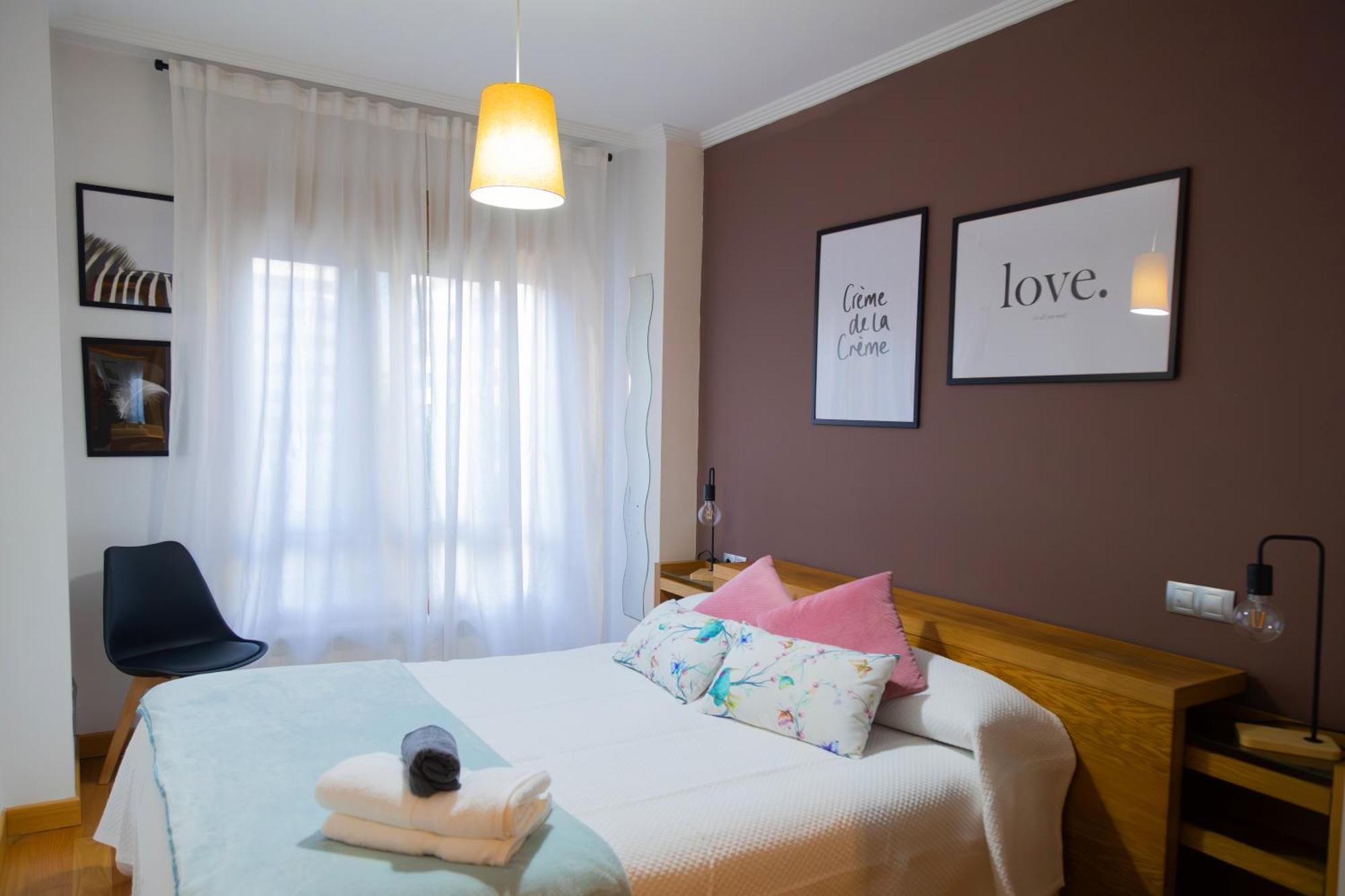 Apartamento Con Garaje, Centrico Y Luminoso Pontevedra Exteriör bild