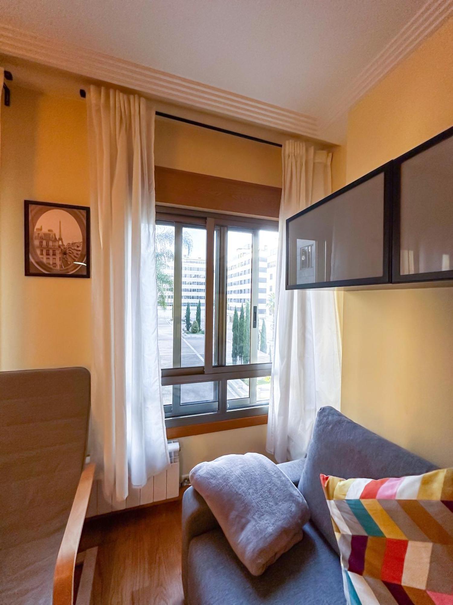 Apartamento Con Garaje, Centrico Y Luminoso Pontevedra Exteriör bild